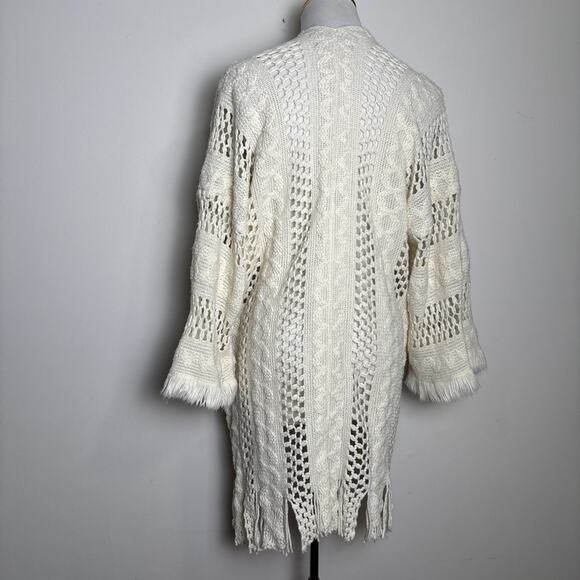Do‎ Everything In Love Ivory Crochet Boho Cardigan One Size Fringe Coastal Indie - Picture 2 of 8